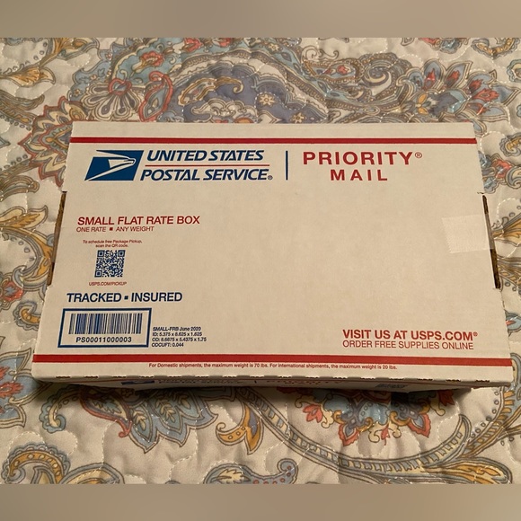 Carefully Curated Mystery Accessories Box! - Picture 1 of 1